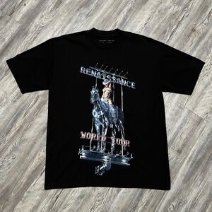 NWOT Beyoncé Renaissance World Tour Graphic Tee Large